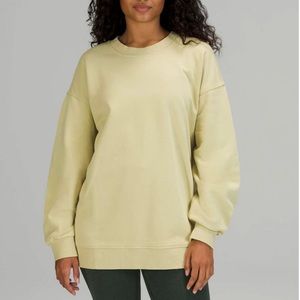 Lululemon Perfectly Oversized Crew Sz 6
Dew Green